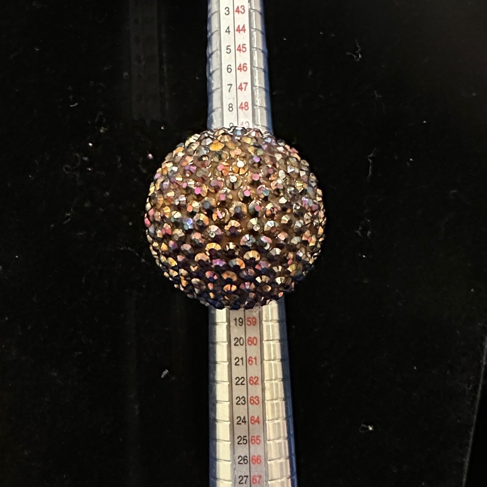 Elegant Multicolor Crystal Ring